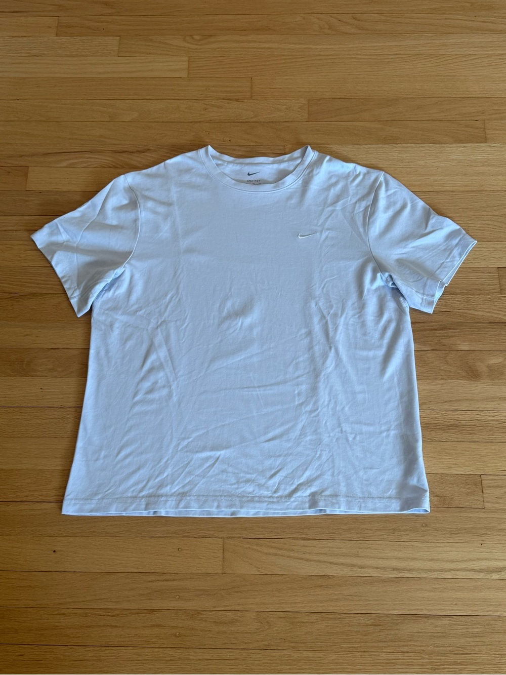 Nike White Short Sleeve Crewneck T-Shirt with Subtle Swoosh